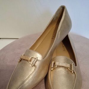 Talbots gold flat loafers